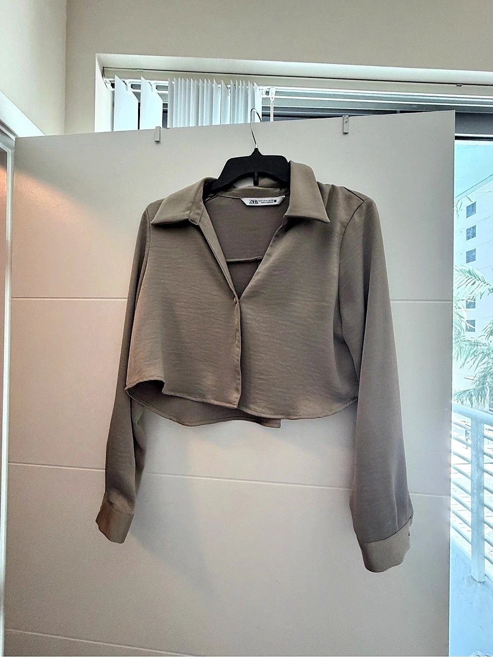 Zara Cropped Satin Effect Blouse in Brown, Size Medium